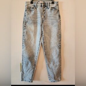 So high rise mom jeans button fly jeans stone wash size 0